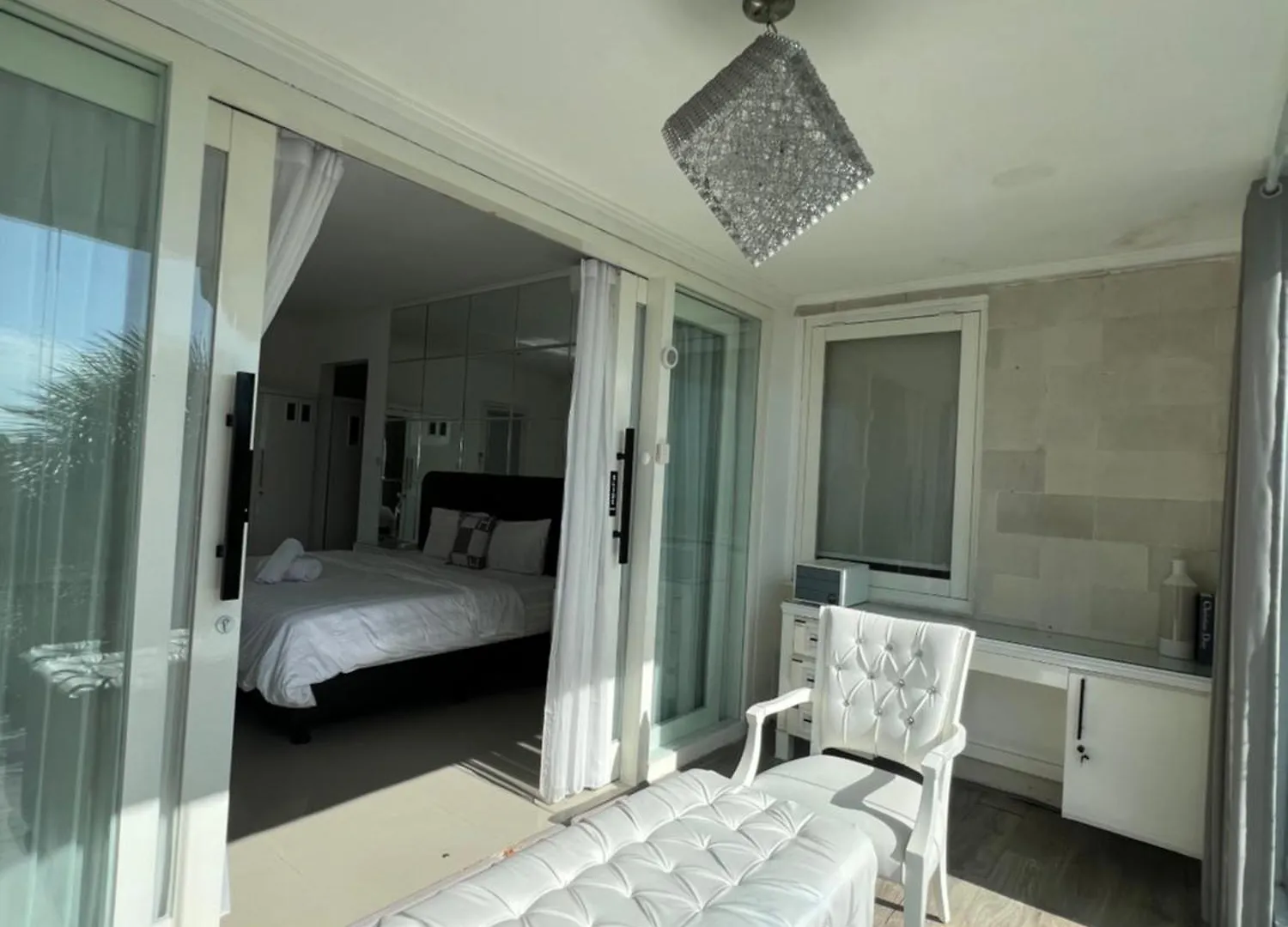 Sunnyrent. Luxury Tj White Villa & Room Ungasan  0*, Ungasan (Bali)